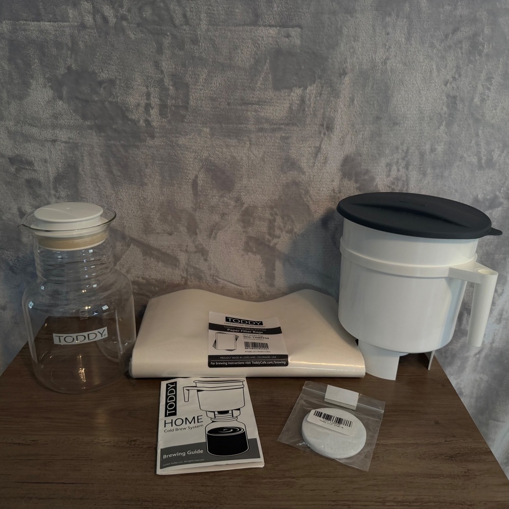 Toddy Cold Brew Coffee System with Glass Decanter White Brewing Container Kit